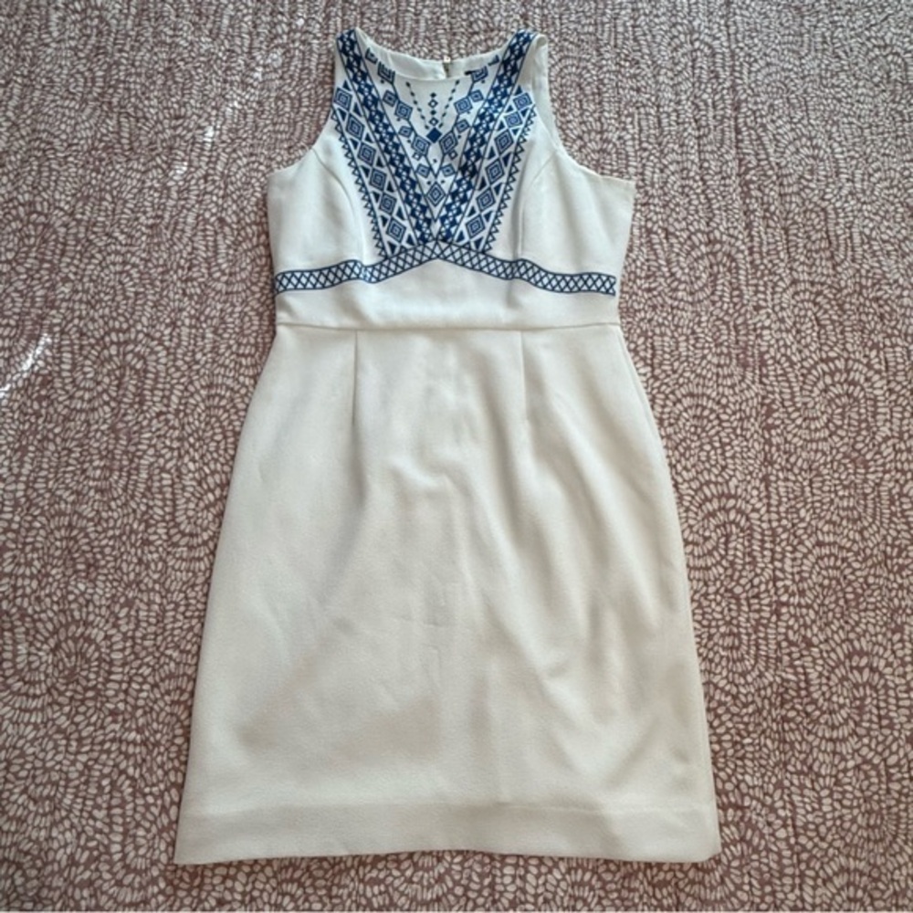 Tahari ASL White Dress with Blue Accents